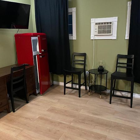 Private Room W/ Private Full Bathroom & Wifi & Ac & Shared Kitchen In Los Angeles Luaran gambar