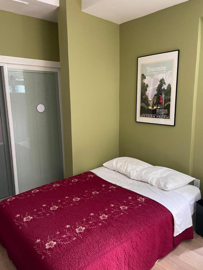 Private Room W/ Private Full Bathroom & Wifi & Ac & Shared Kitchen In Los Angeles Luaran gambar